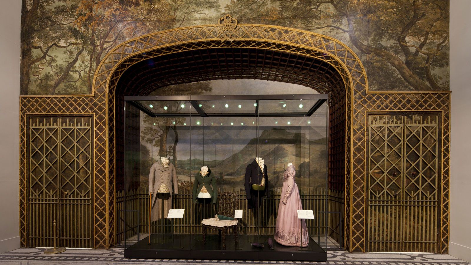 Victoria and Albert Museum, Fashion Room
