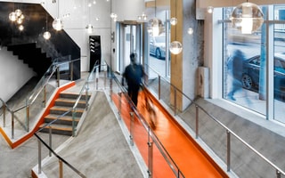 100 Broadview