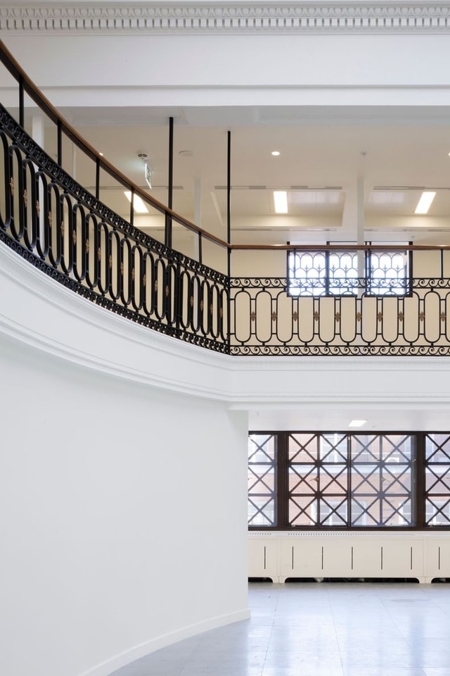 214 Oxford Street Building Interior details 1