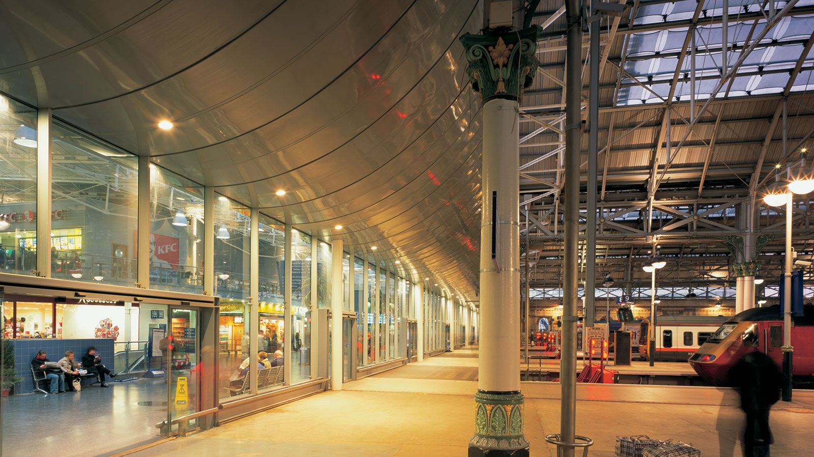 Piccadilly Station