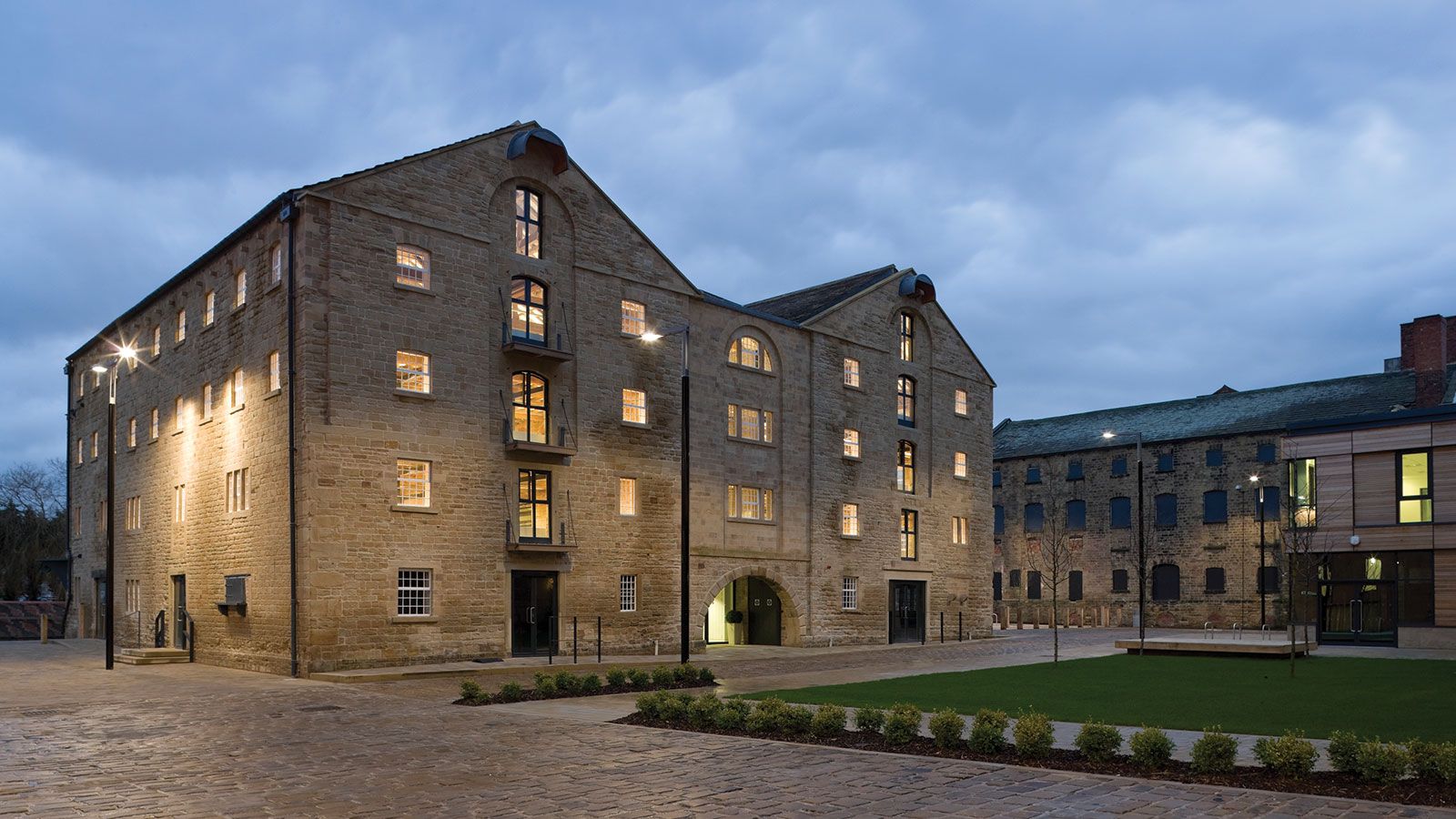 Navigation Warehouse