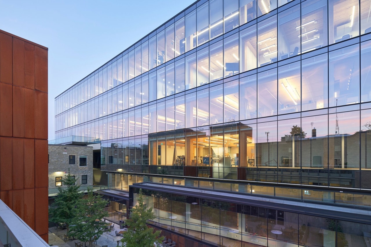 60-80 Atlantic Avenue Building Side Glass