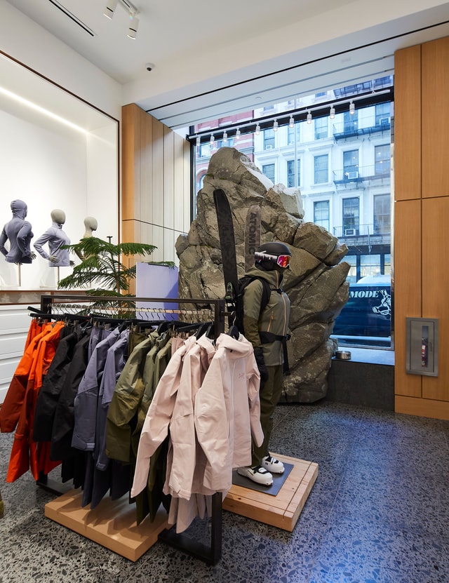 ArcTeryx Broadway Alpha Store