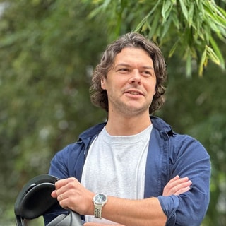 Elliott Crossley portrait photo