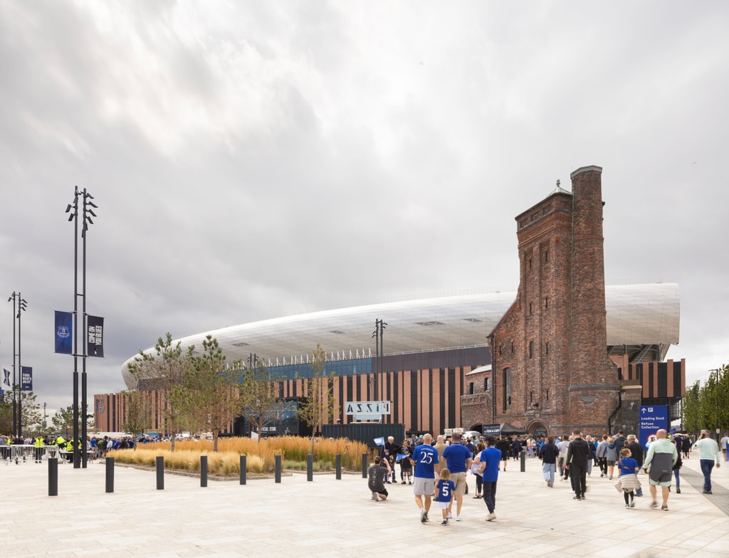 Everton Stadium side