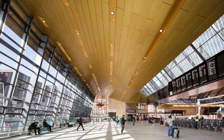 Glasgow Queen Street Station interior