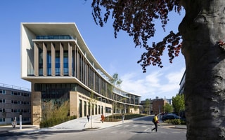 Oak Cancer Centre