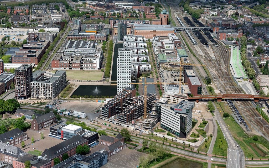 Paleiskwartier Den Bosh one of Hollands largest urban regeneration schemes and an international exemplar for sustainability