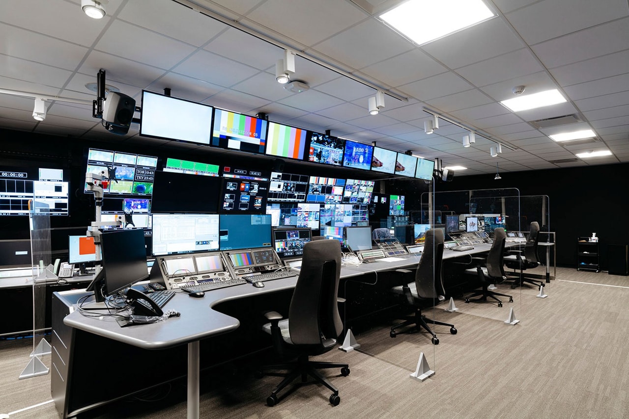sportsnet studio screens