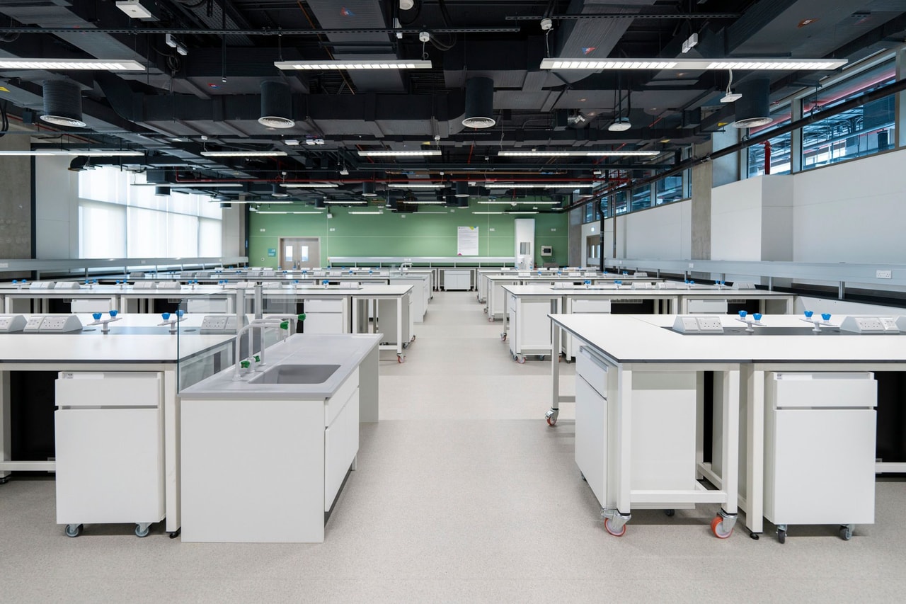 University of Birmingham wet labs interior