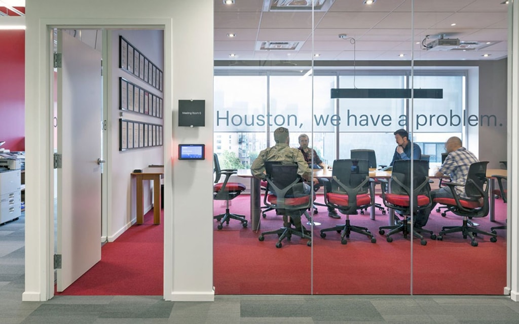 Transforming Office Buildings into Thriving Next Gen Media Environments: A vision for Revitalisation
