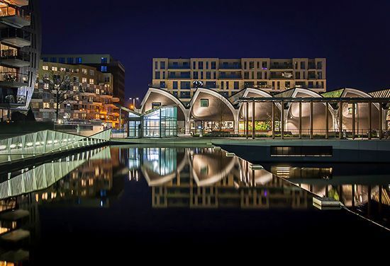 Den Bosch, Paleiskwartier and station area