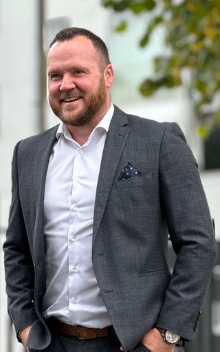 Stephen Sunderland