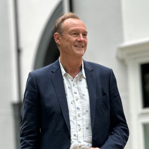 Tom Hewitt